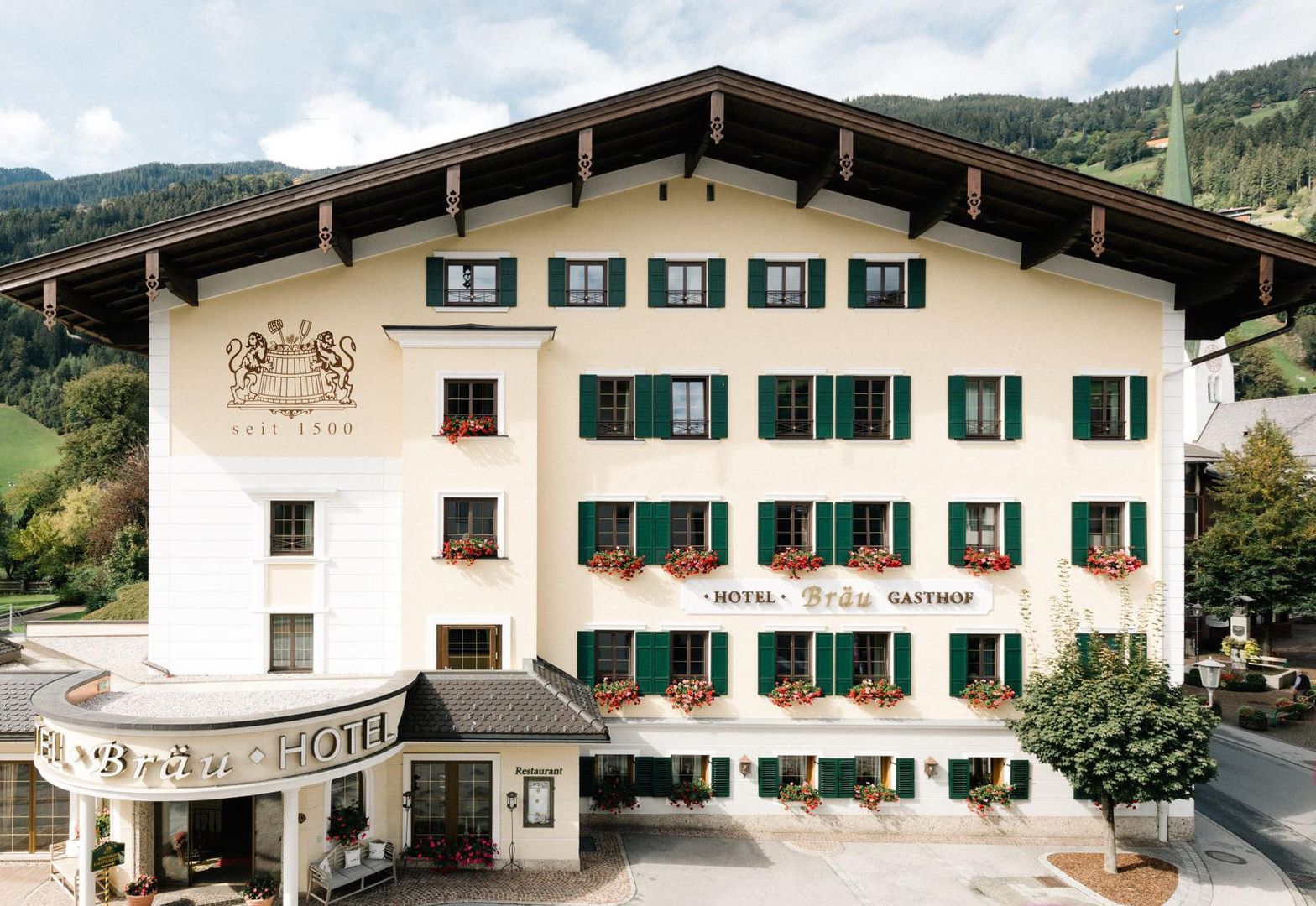 Hotel Gasthof Bräu Hotel Gasthof Bräu - Unterkunft in Zell-am-Ziller-Zillertal