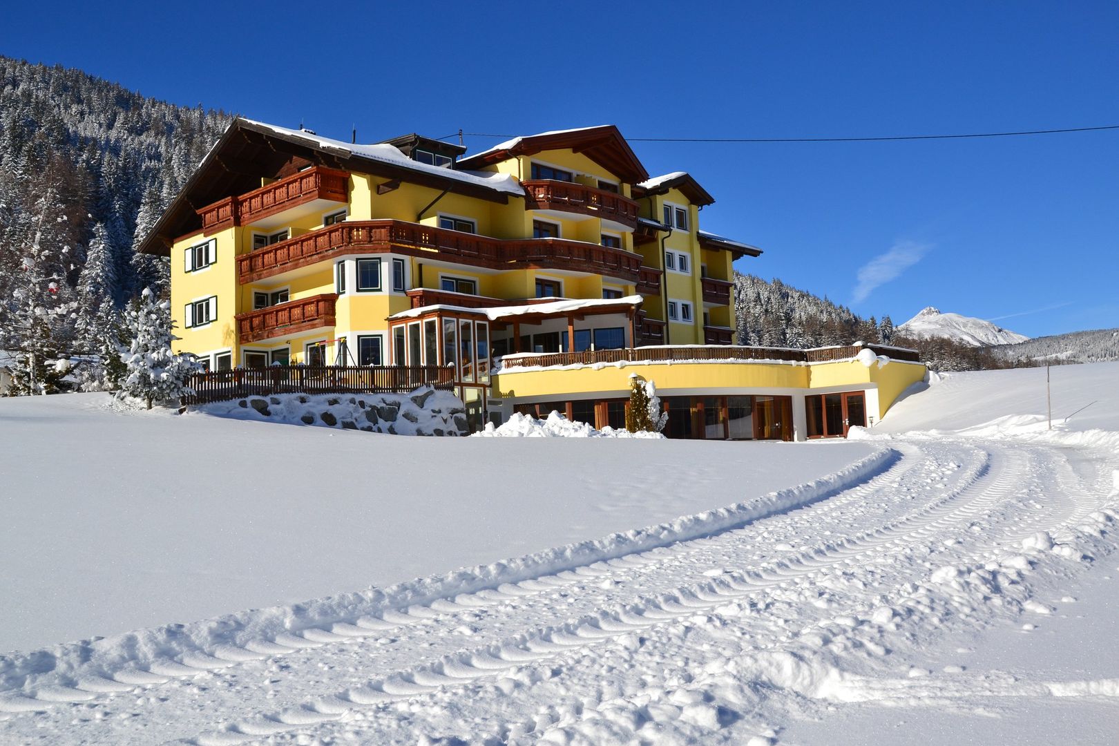 Hotel-Restaurant Humlerhof Hotel-Restaurant Humlerhof - Unterkunft in Skigrossraum-Innsbruck