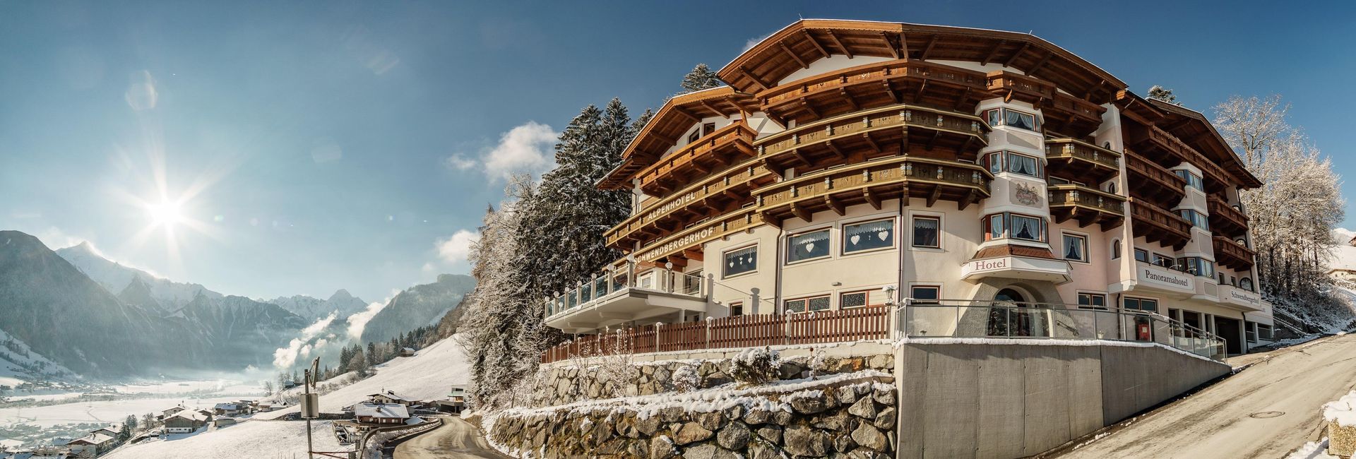 Panoramahotel Schwendbergerhof Panoramahotel Schwendbergerhof - Unterkunft in Hippach-Zillertal