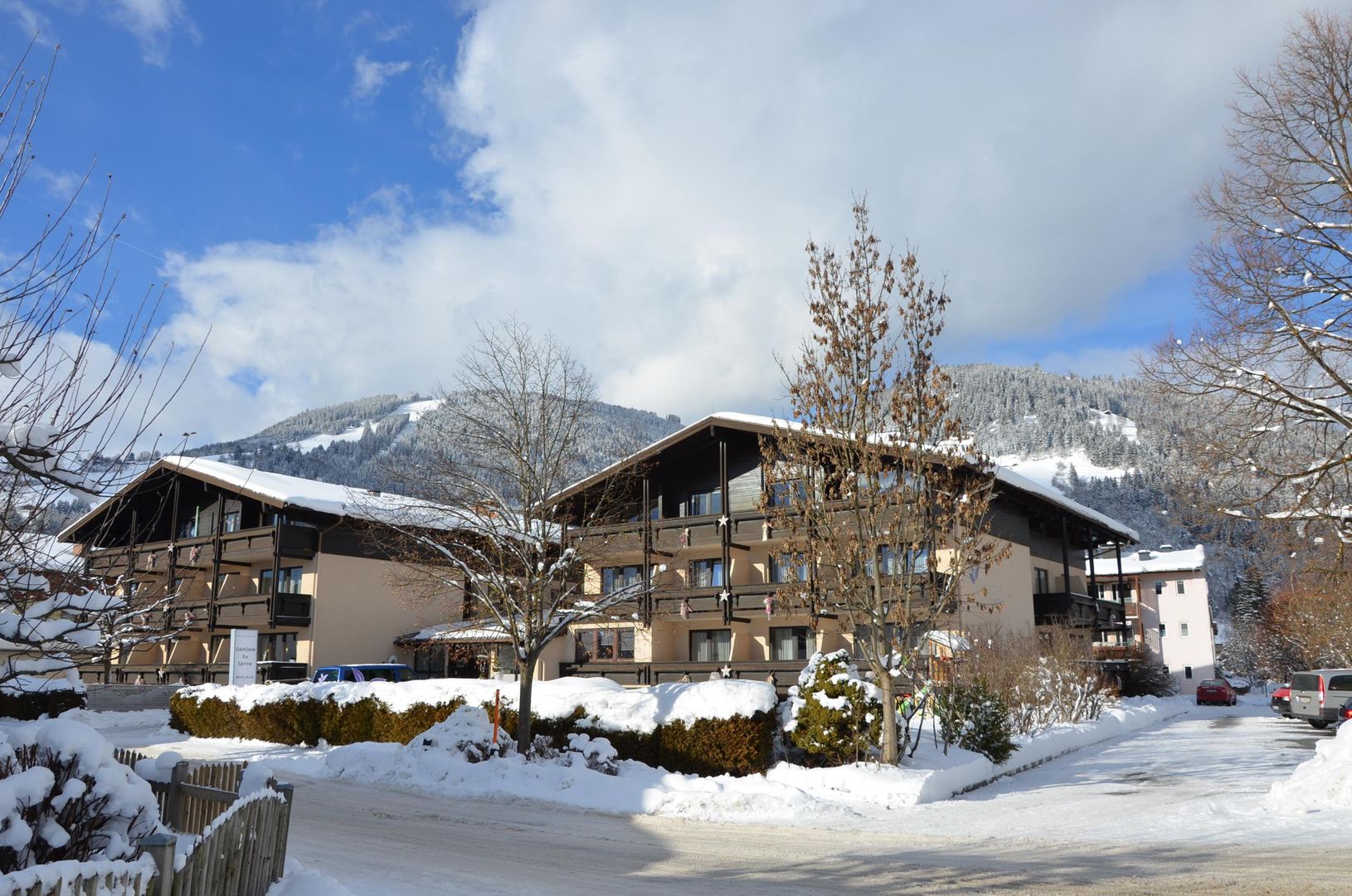 ROJ Rooms & Suites ROJ Rooms & Suites - Unterkunft in Zell-am-See