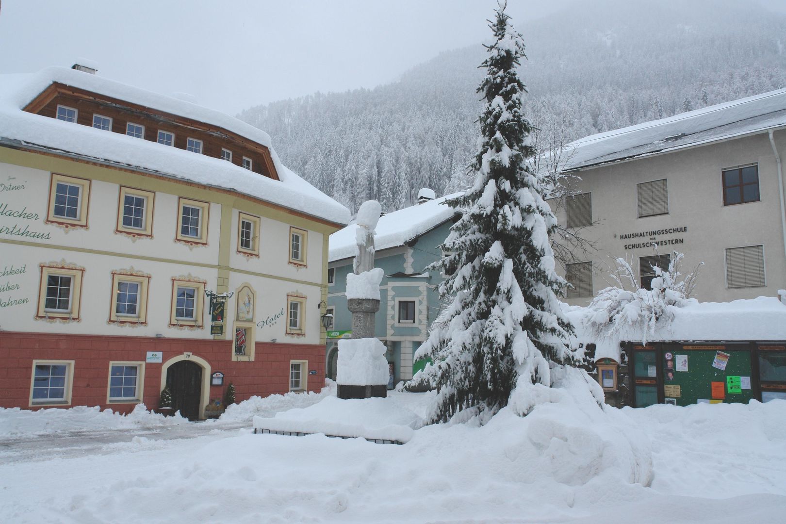 Hotelchen Döllacher Dorfwirtshaus Hotelchen Döllacher Dorfwirtshaus