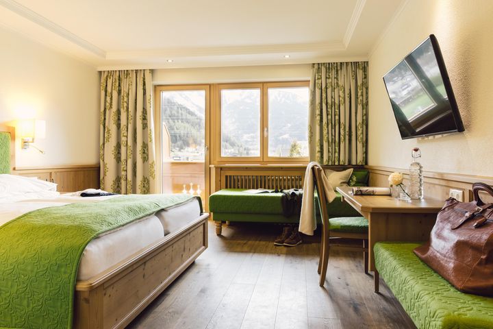 Hotel Jägerhof frei / Fließ - Zams Österreich Skipass