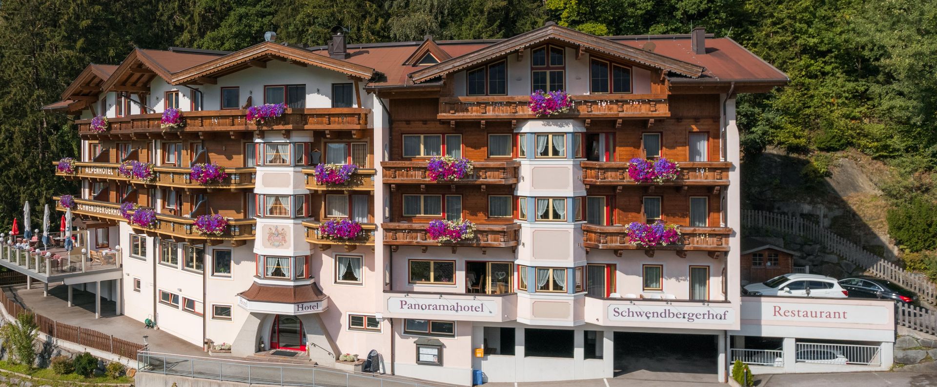 Panoramahotel Schwendbergerhof in Hippach (Zillertal), Panoramahotel Schwendbergerhof / Österreich