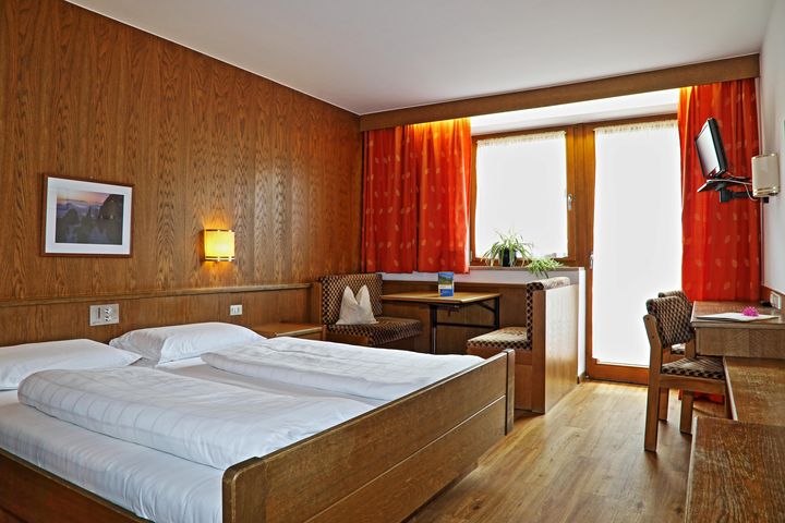 Hotel Alpenblick preiswert / Sarntal Buchung