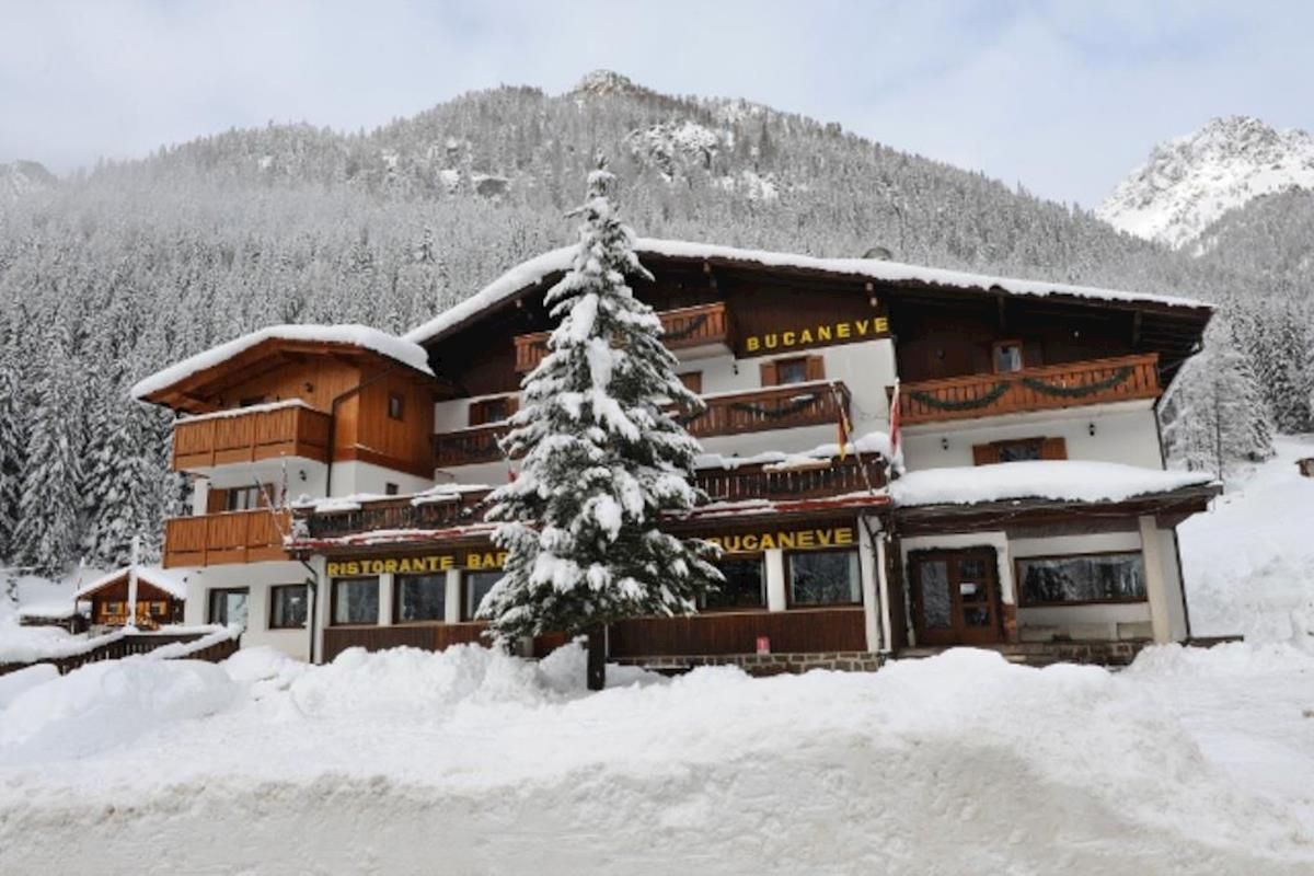 Hotel Bucaneve in Fassatal (Dolomiten), Hotel Bucaneve / Italien